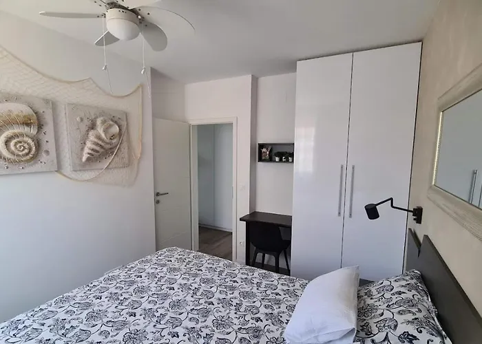 Primorka Oleander 公寓 Šilo