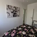 Primorka Oleander Апартаменты