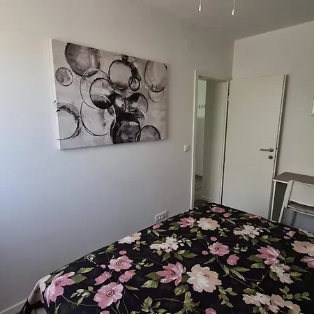 Primorka Oleander Apartament